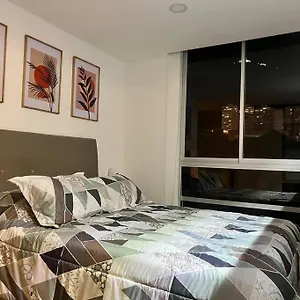 apt-moderno-apartamento-en-el-centro.hotels-bogota.net/