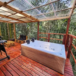 Camping Refugio En Madera En Medio Del Bosque, Santa Elena (Antioquia)